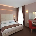 Hotel Rivamare 4*