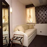 Hotel Rivamare